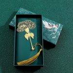 marque pages vintage en laiton fleurs